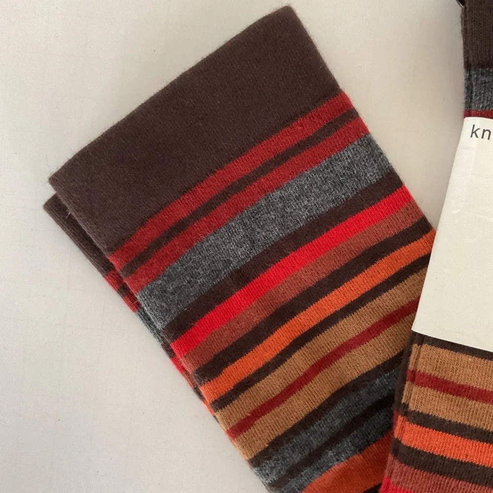 Hue NWT Knee socks OS